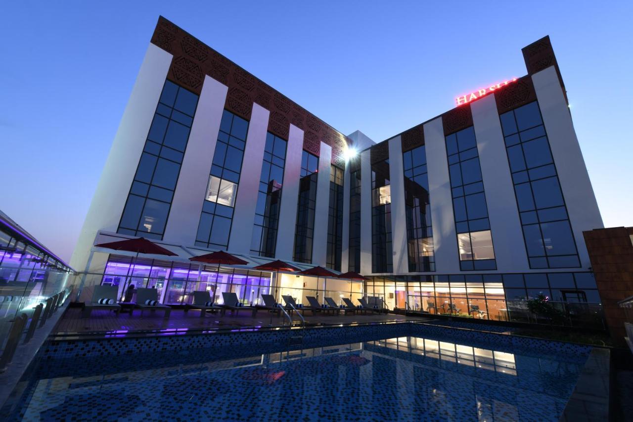 Harsha The Fern Shivamogga Otel Dış mekan fotoğraf