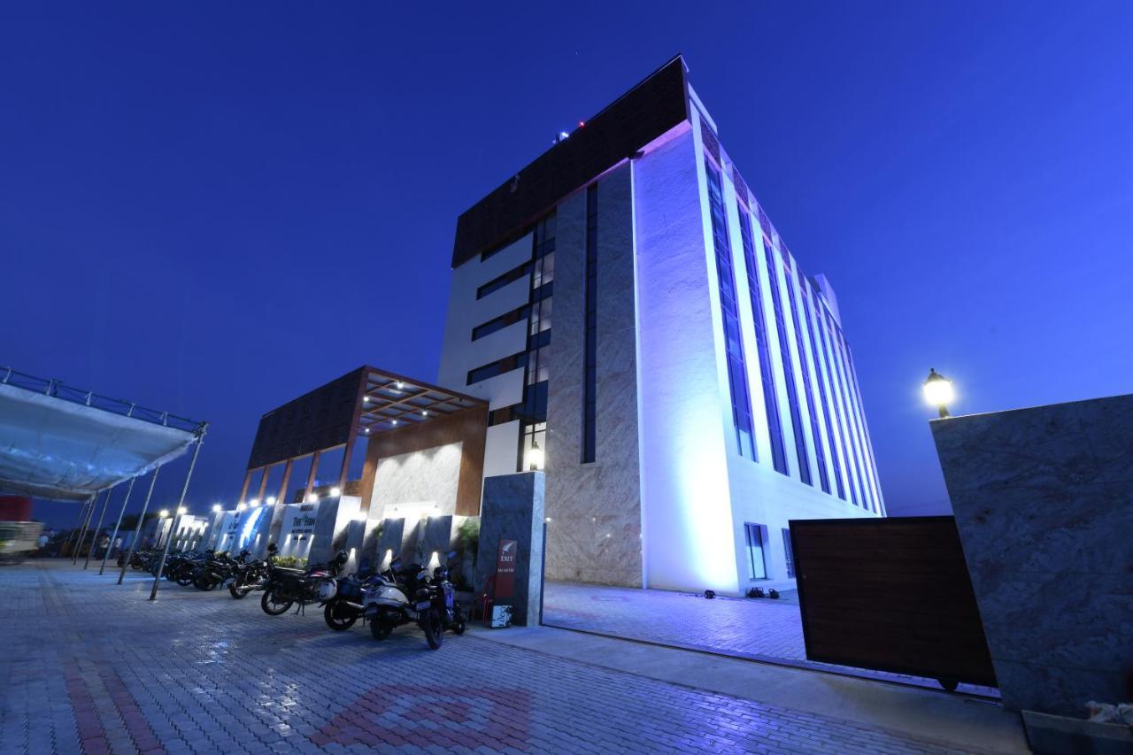 Harsha The Fern Shivamogga Otel Dış mekan fotoğraf