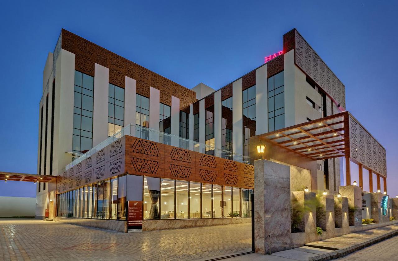 Harsha The Fern Shivamogga Otel Dış mekan fotoğraf